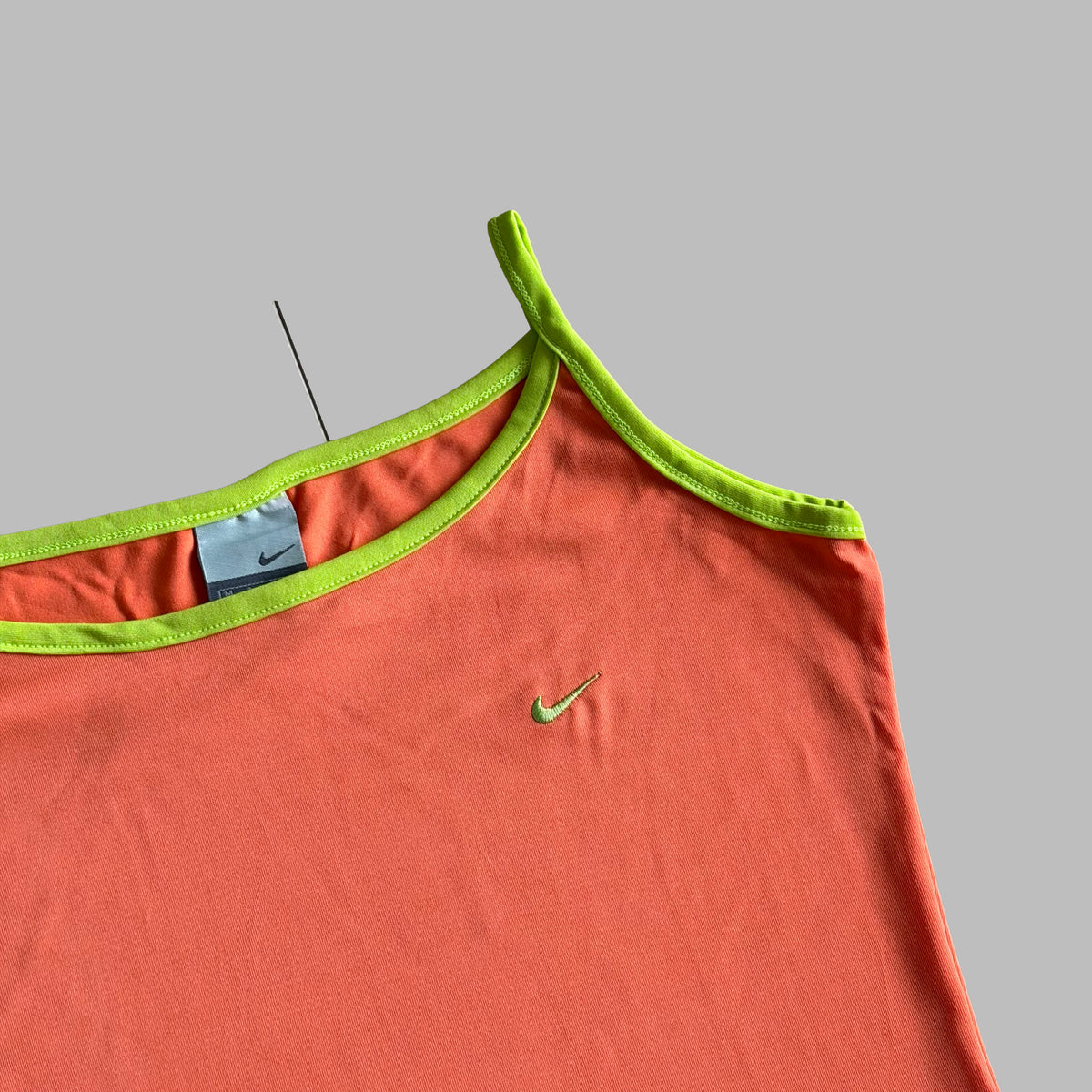 Y2K Nike Contrast Trim Scoop Neck Tank - S/M
