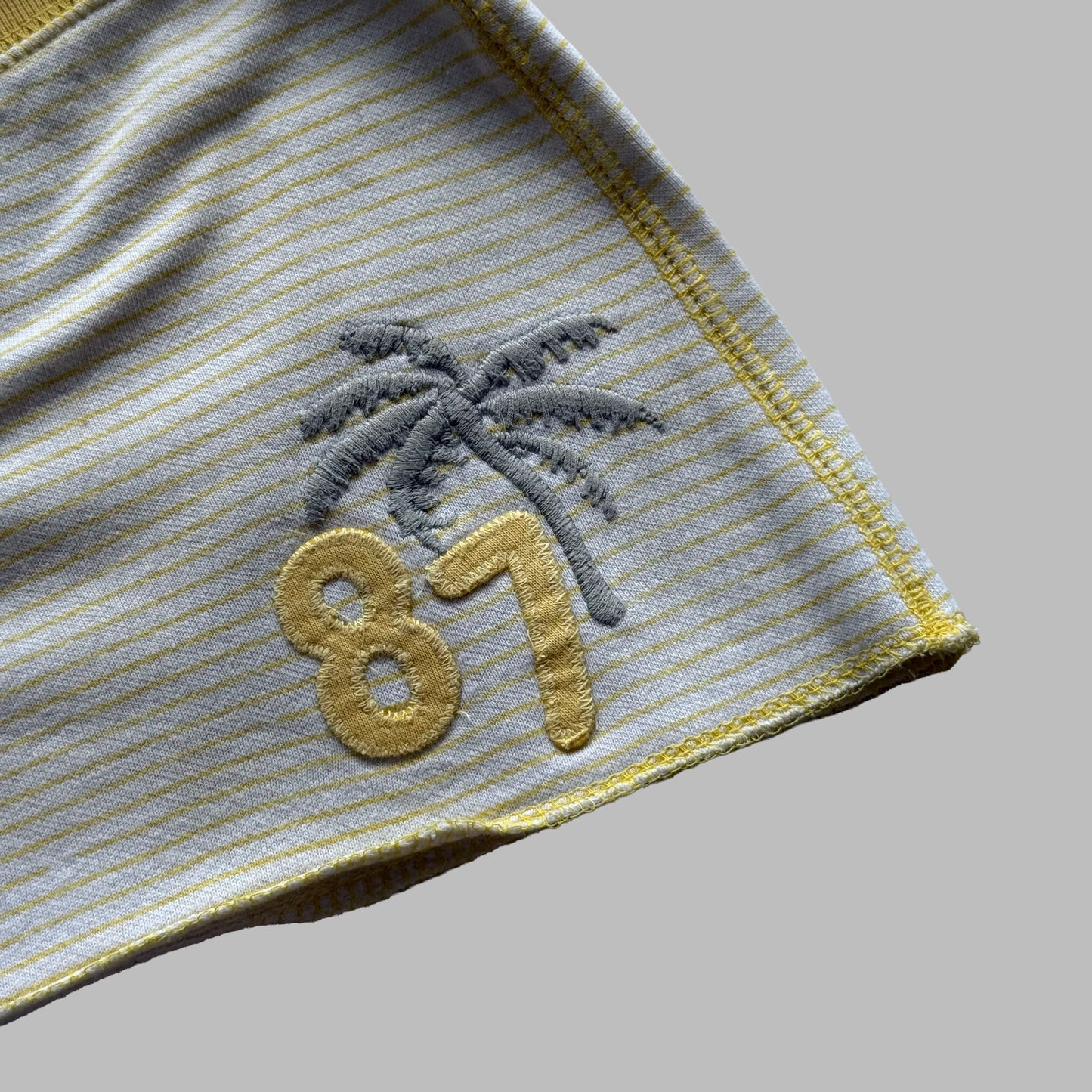 00s Aeropostale Micro Shorts - Small