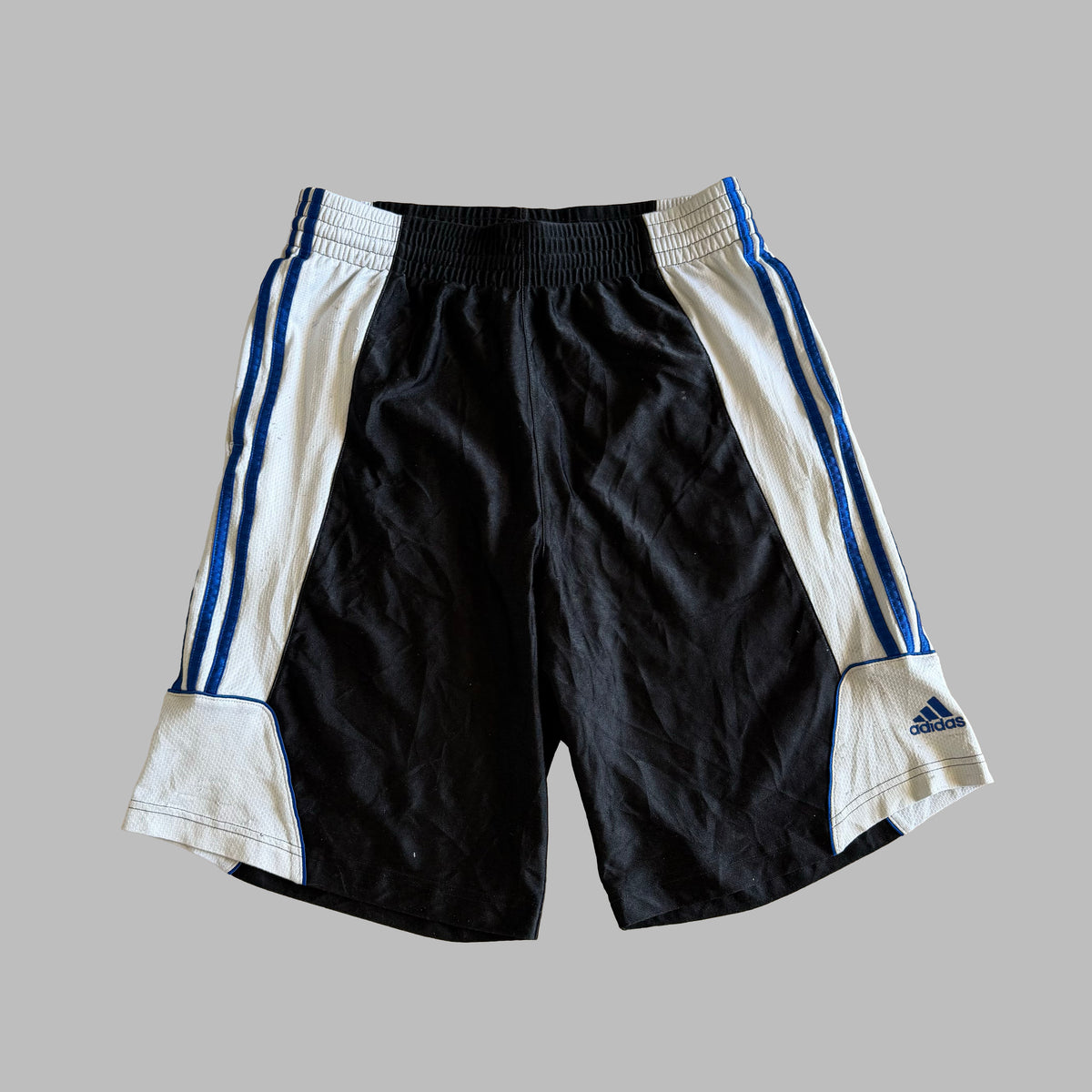 Y2K Adidas Three Stripe Basketball Shorts - L