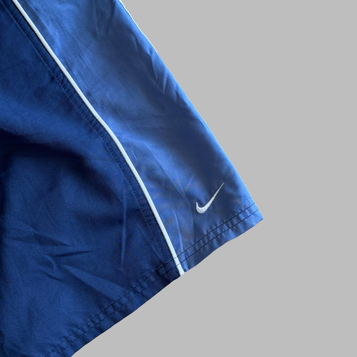Y2K Nike Striped Baggy Shorts - M