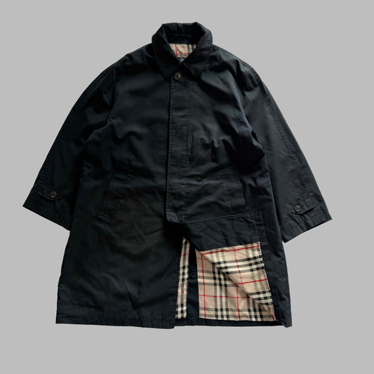 90s Burberry Trench Coat - M