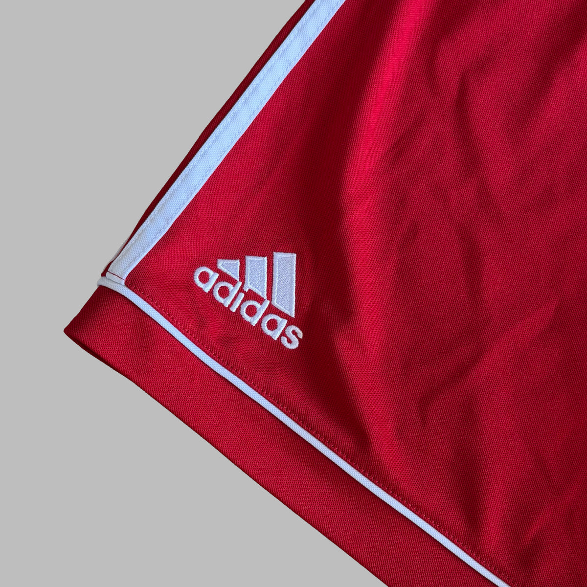 Y2K Adidas Three Stripe Basketball Shorts - S