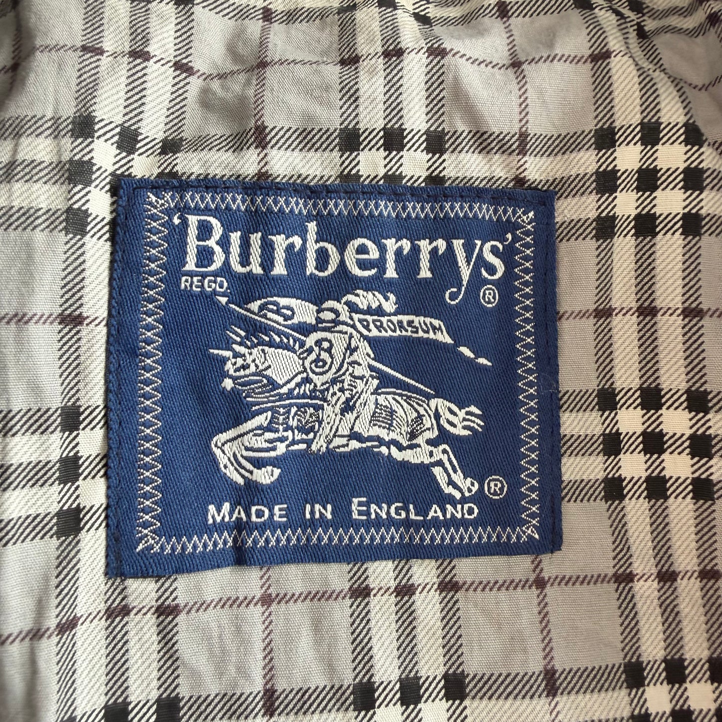 90s Burberry Trench Jacket - M