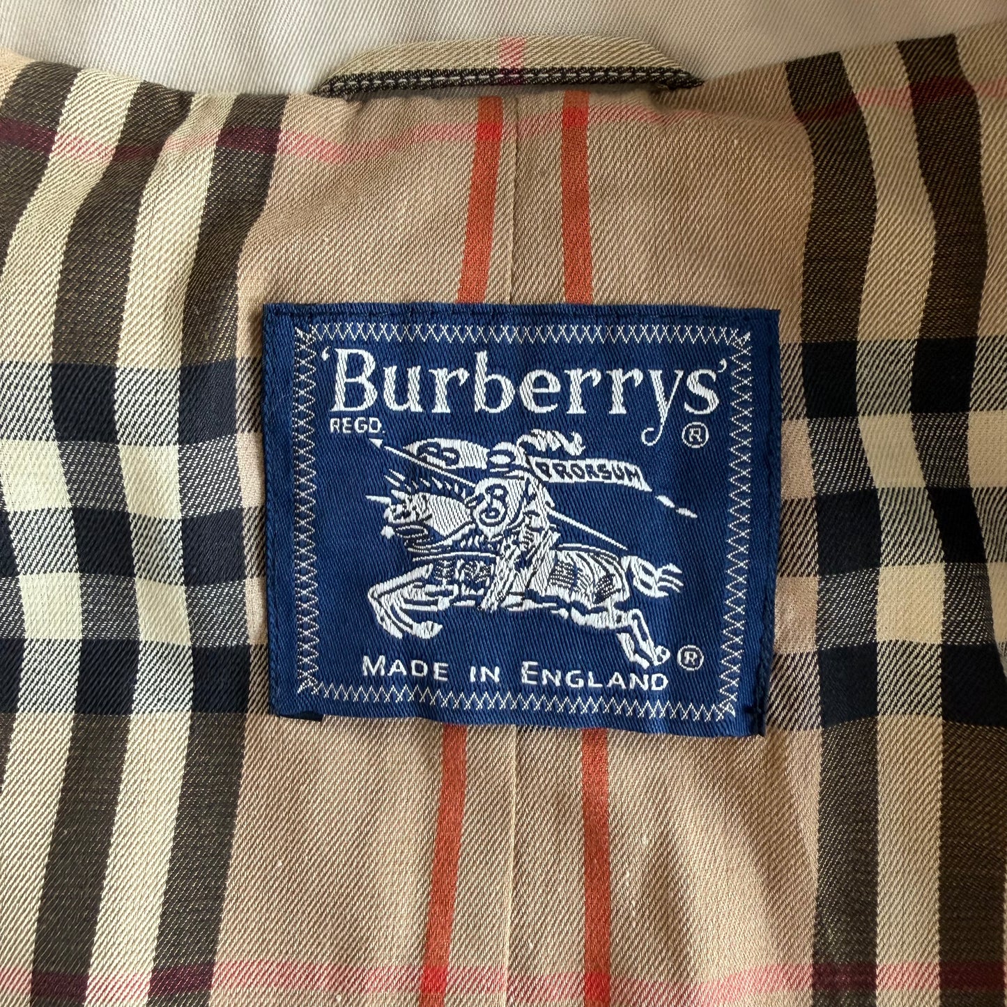 90s Burberry Trench Coat - L