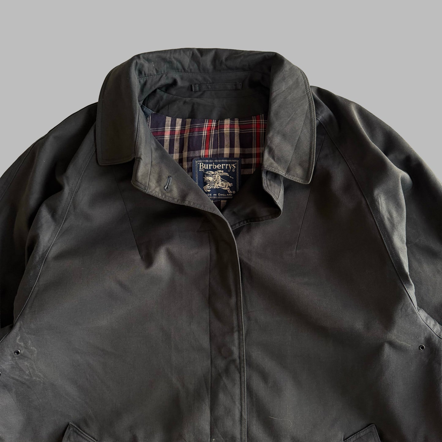 90s Burberry Trench Coat - M