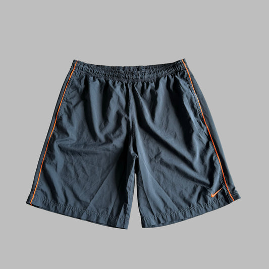 Y2K Nike Striped Lightweight Shorts - L