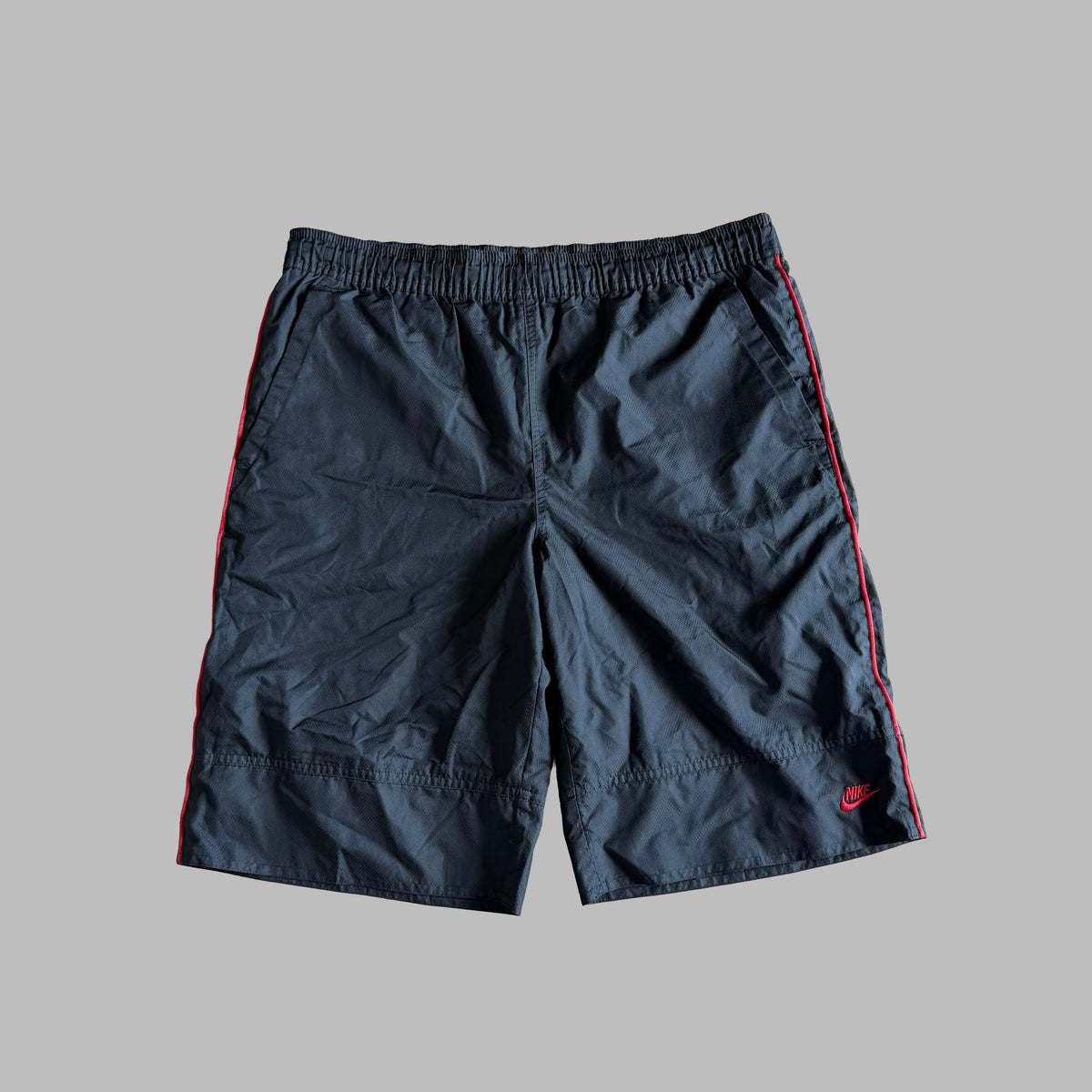 Y2K Nike Striped Lightweight Shorts - M