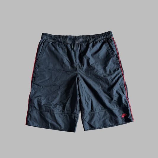 Y2K Nike Striped Lightweight Shorts - M