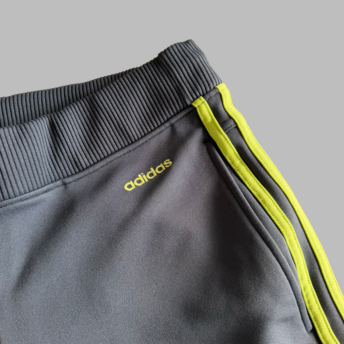 Y2K Adidas Three Stripe Active Track Pants - M