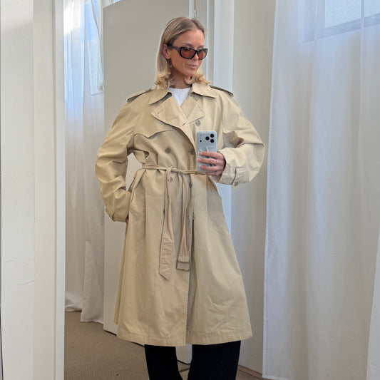 90s Burberry Double Breasted Trench Coat - L