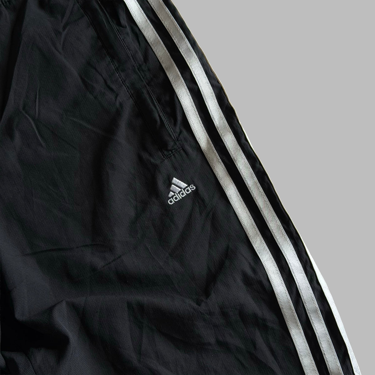 Y2K Adidas Three Stripe 3/4 Length Track Pants - M
