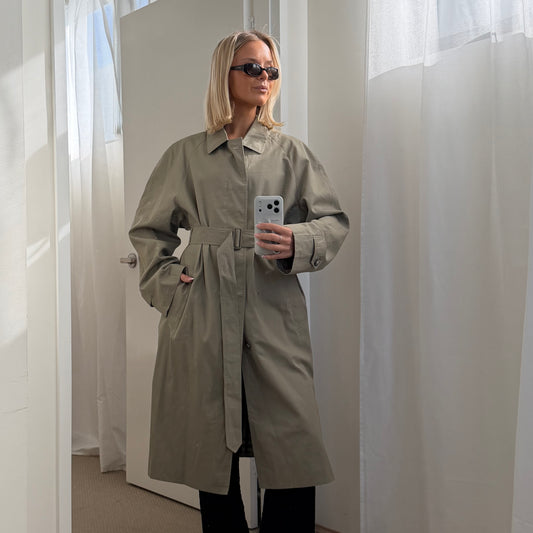 90s Burberry  Trench Coat - M