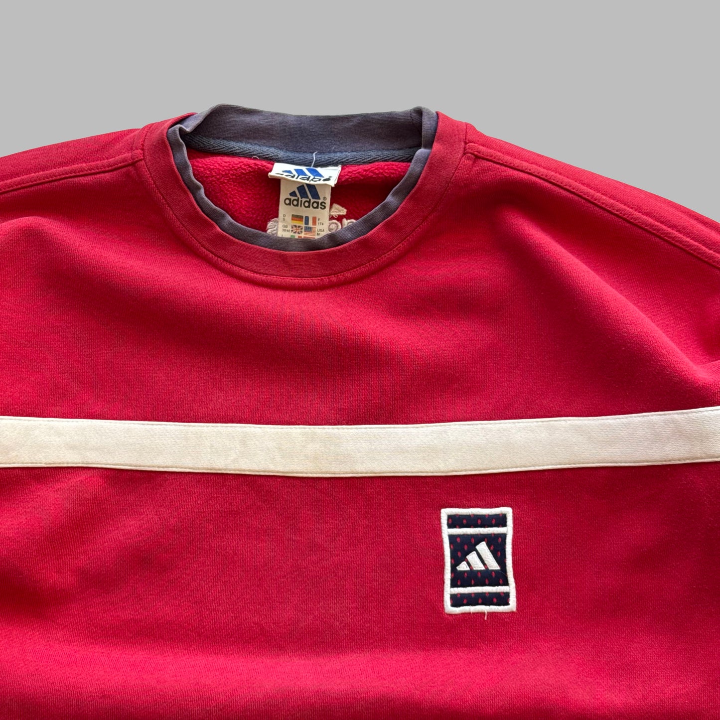 90s Adidas Sweatshirt - Medium