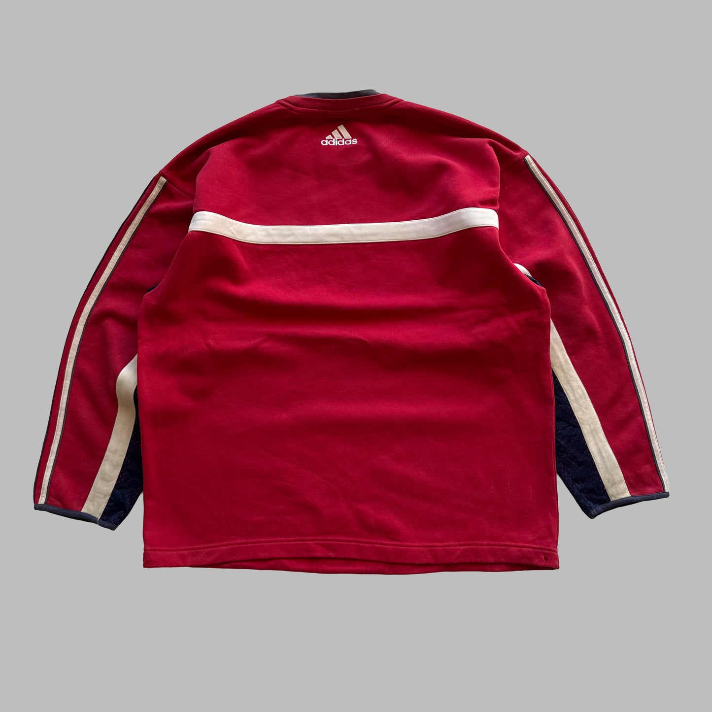 90s Adidas Sweatshirt - Medium