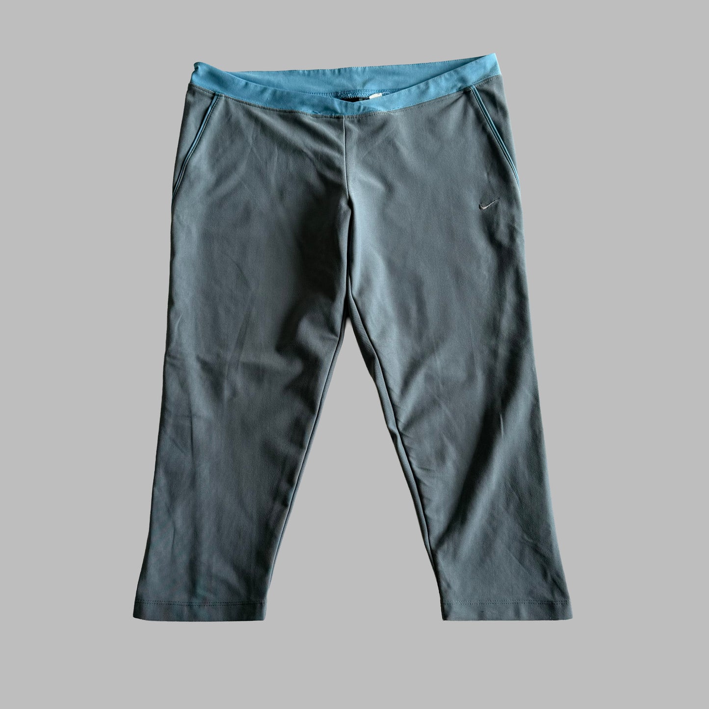 Y2K Nike Panelled Capris - S