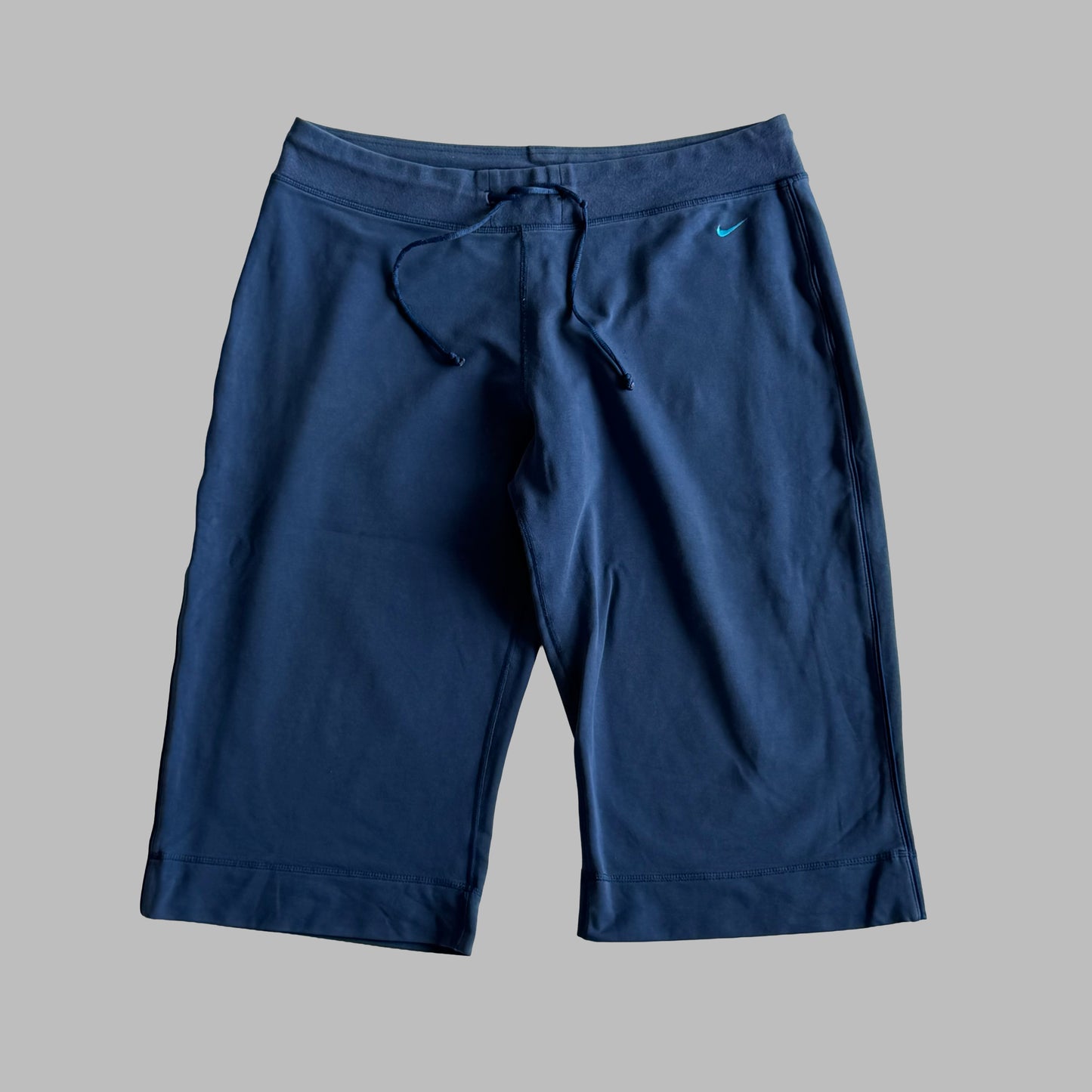 Y2K Nike Heavyweight Capris - XL