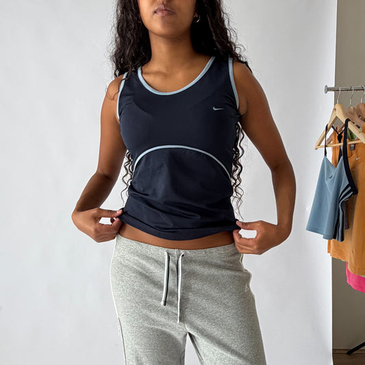 Y2K Nike Minimal Activewear Top - M/L