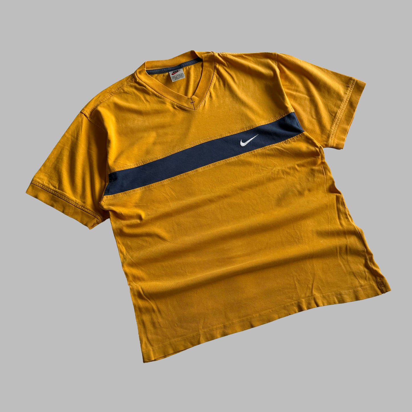 90s Nike Single Swoosh Striped T-Shirt - S