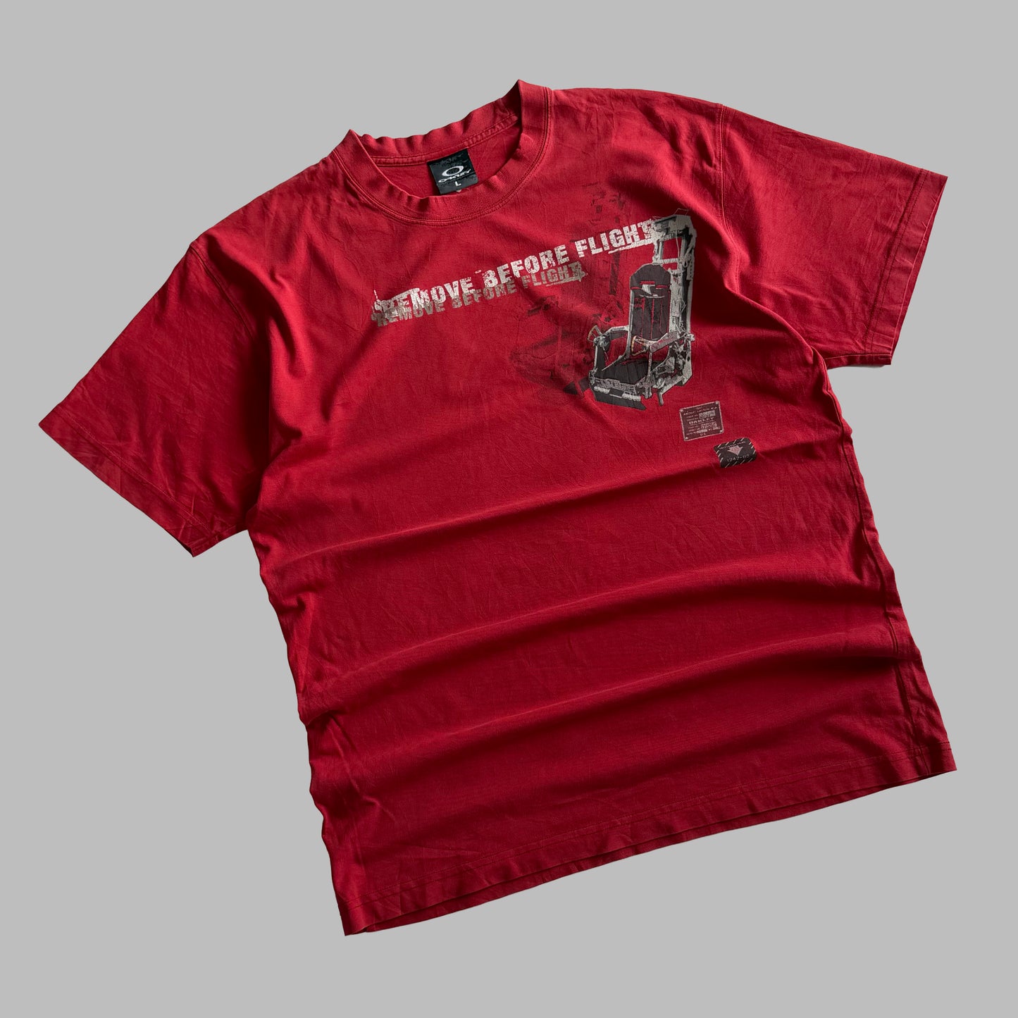 Y2K Oakley Remove Before Flight Graphic T-Shirt - L