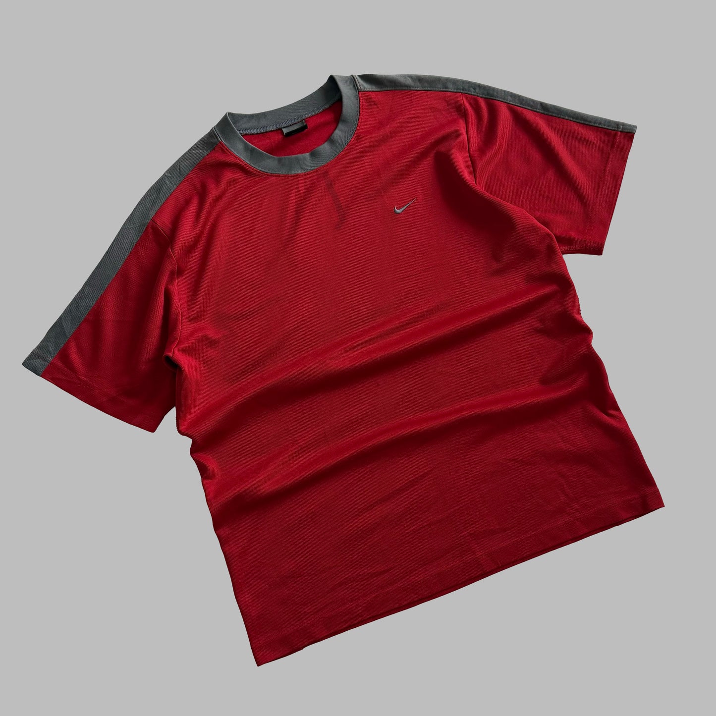 Y2K Nike Striped Lightweight T-Shirt - L
