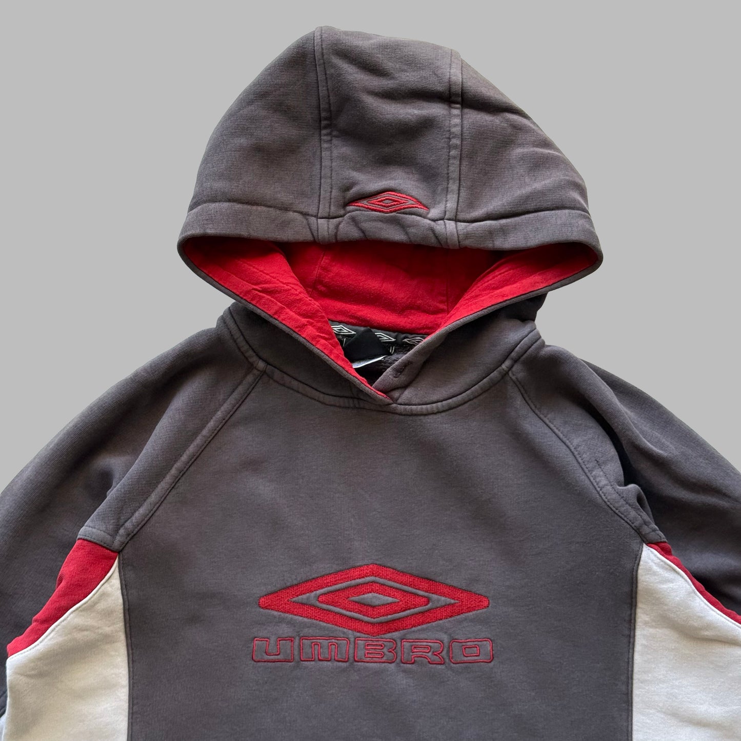 00s Umbro Hoodie - Small