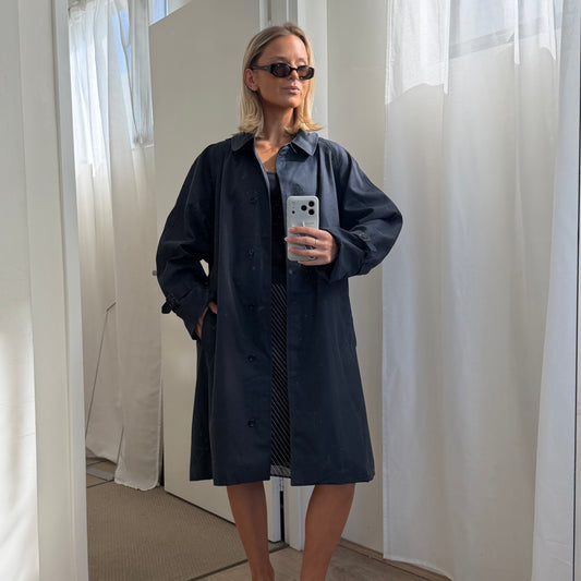 90s Burberry Trench Coat - M