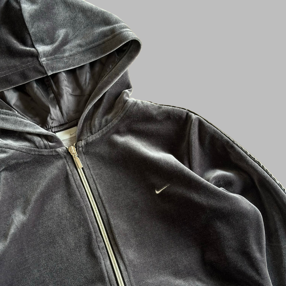 Y2K Nike Half Sleeve Velour Velvet Jacket - S/M