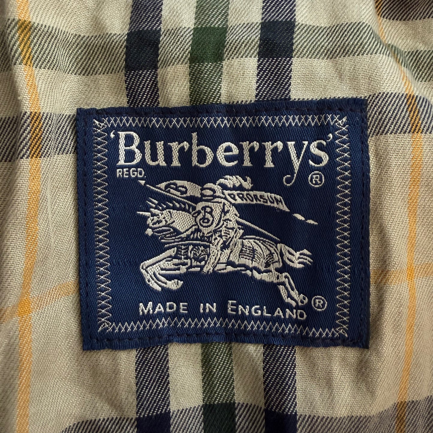 90s Burberry Trench Coat - L