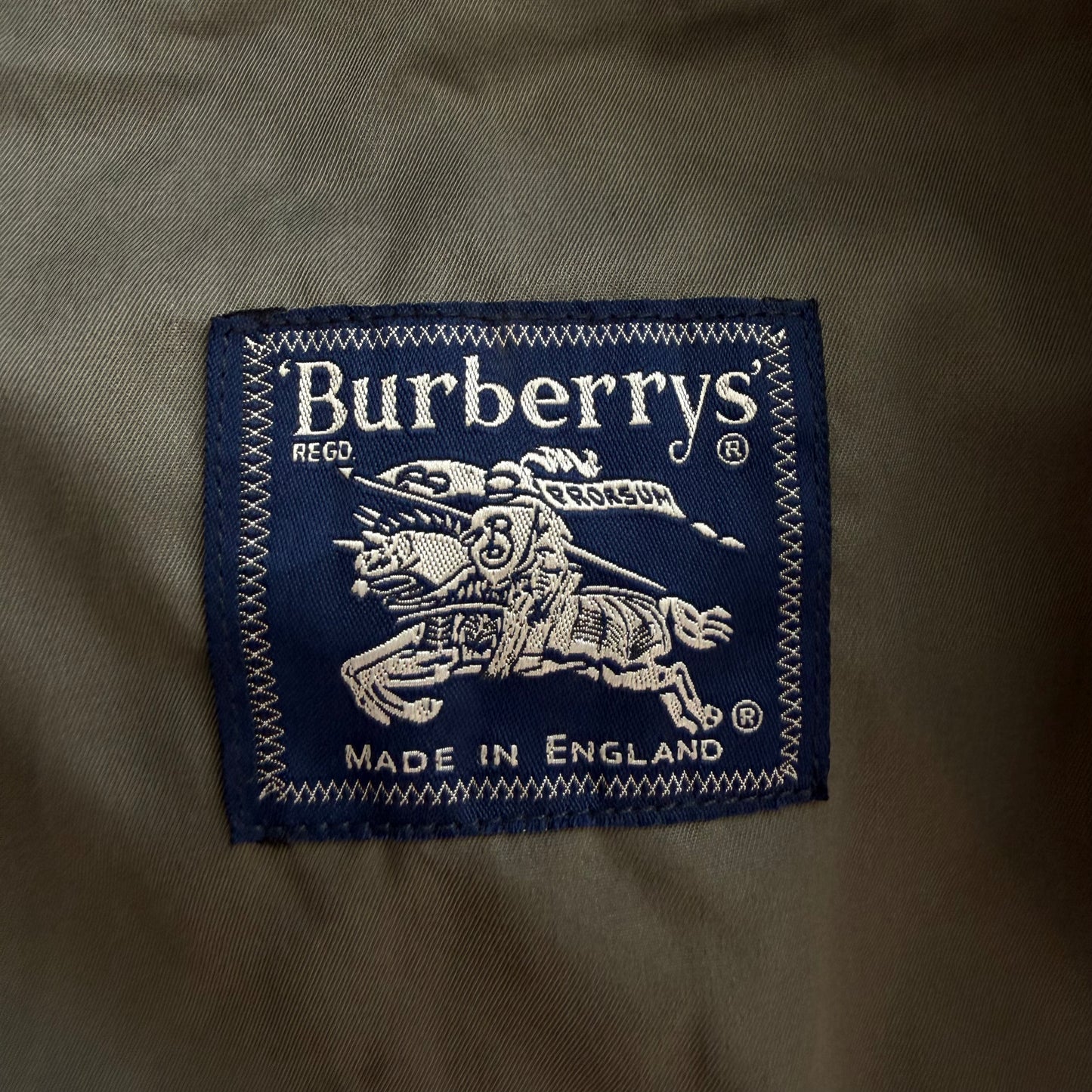 90s Burberry Trench Coat - L